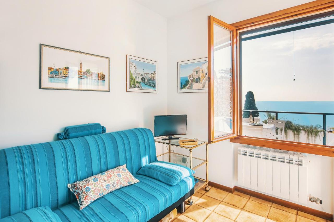 Una Terrazza Sul Golfo Di Ospedaletti By Wonderful Italy Ngoại thất bức ảnh